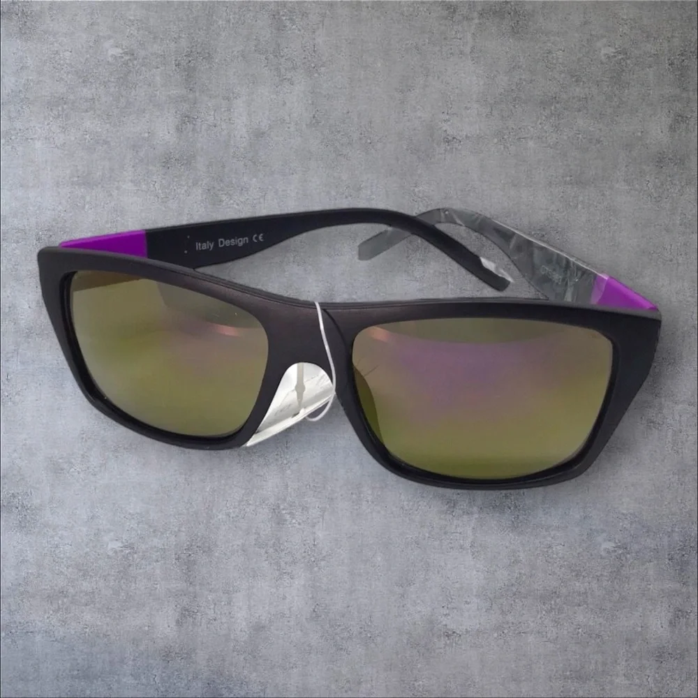 Black and Purple Mirrored Sunglasses Retro Unisex Deadstock Streetwear Stylish